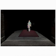 Load image into Gallery viewer, NELE VAN CANNEYT - WOMAN, ITALY (FRAMED)